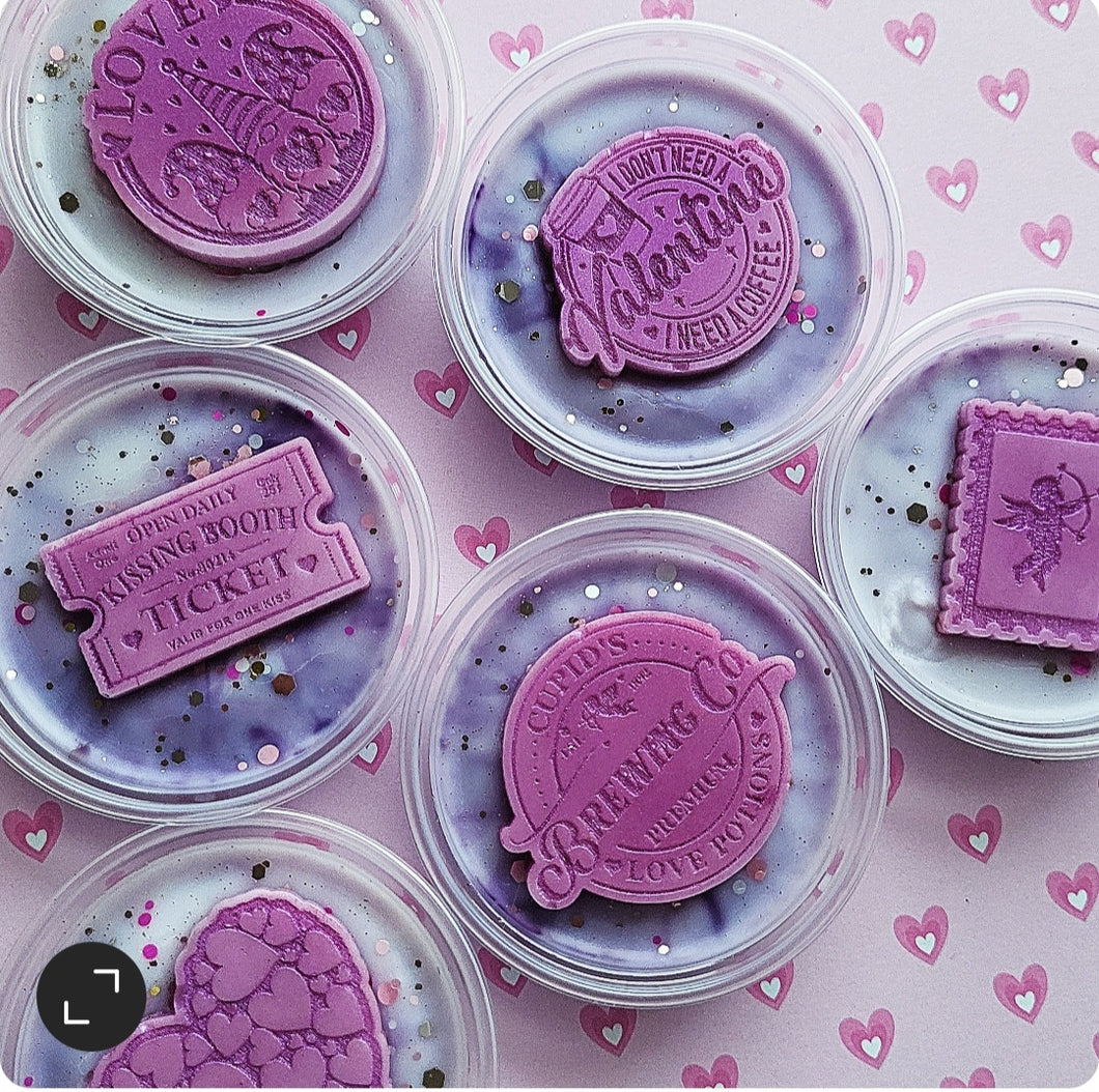 Sugared Violets Pot